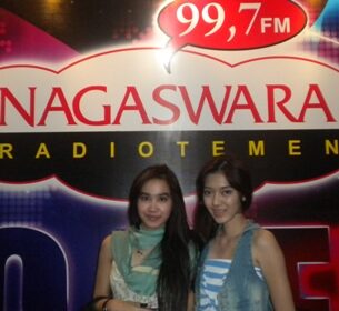 Duo Bicara Karena Cinta