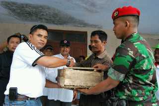 Cinta Untuk Merapi Penyaluran Bantuan Cinta Untuk Merapi