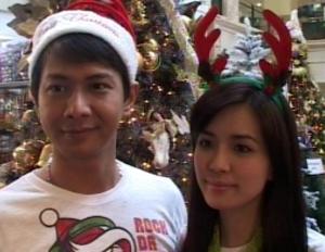 Delon Natal Pertama Bareng Pacar