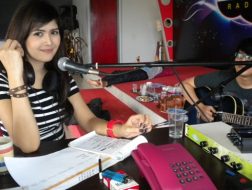 photo-audrey-phoner-di-nagaswara-fm-28-april-2011-04