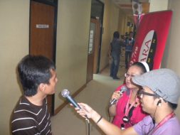 Photo-nge-Hietz-Aku-Bukan-Bang-Toyib-Wali-live-RCTI-radio-nagaswara-fm-radiotemen-bogor-10