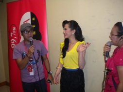 Photo-nge-Hietz-Aku-Bukan-Bang-Toyib-Wali-live-RCTI-radio-nagaswara-fm-radiotemen-bogor-amour-2