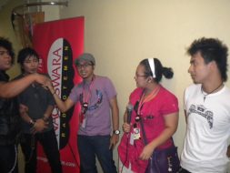 Photo-nge-Hietz-Aku-Bukan-Bang-Toyib-Wali-live-RCTI-radio-nagaswara-fm-radiotemen-bogor-zivilia-03