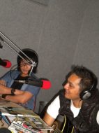 lets-play-live-interview-phoner-radio-nagaswara-fm-bogor-radiotemen-10-mei-2011-15