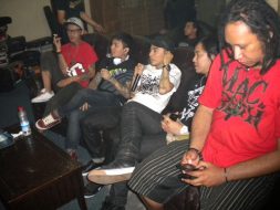 live-launching-brand-new-storm-bns-live-radio-nagaswara-fm-bogor-radiotemen-interview-studio-2-saint-loco-10