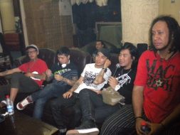 live-launching-brand-new-storm-bns-live-radio-nagaswara-fm-bogor-radiotemen-interview-studio-2-saint-loco-5