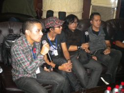 live-launching-brand-new-storm-bns-live-radio-nagaswara-fm-bogor-radiotemen-interview-studio-2-the-rain-1