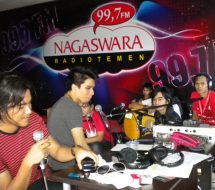 photo-govinda-phoner-di-nagaswara-fm-03-mei-2011-08