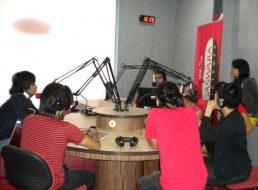 photo-govinda-phoner-di-nagaswara-fm-03-mei-2011-24