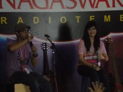 photo-live-temen-radio-souqy-audrey-08-mei-2011-radio-nagaswara-fm-bogor-radiotemen-10
