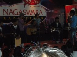 photo-live-temen-radio-souqy-audrey-08-mei-2011-radio-nagaswara-fm-bogor-radiotemen-27