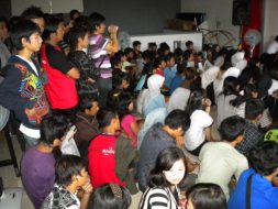 photo-live-temen-radio-souqy-audrey-08-mei-2011-radio-nagaswara-fm-bogor-radiotemen-38