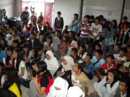 photo-live-temen-radio-souqy-audrey-08-mei-2011-radio-nagaswara-fm-bogor-radiotemen-48