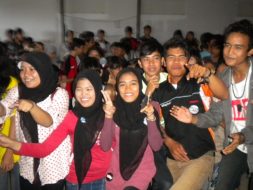 photo-live-temen-radio-souqy-audrey-08-mei-2011-radio-nagaswara-fm-bogor-radiotemen-55