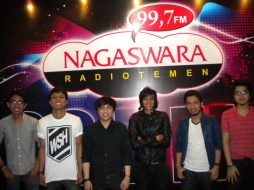photo-we-so-happy-phoner-di-nagaswara-fm-02-mei-2011-bogor-radiotemen-06