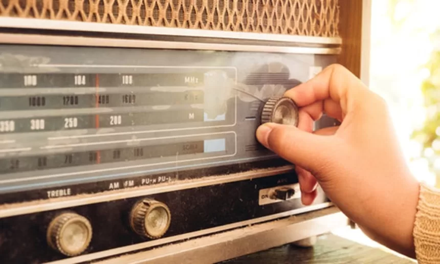 Sejarah Radio Sejarah Radio