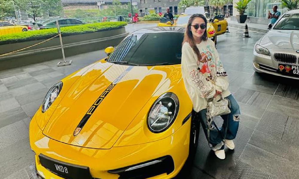 Artis-artis NAGASWARA Dijemput Mobil Sport di Kuala Lumpur