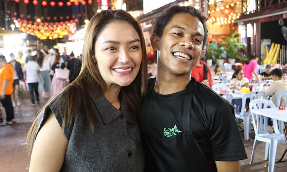 Siti Badriah Ketemu Fans Berat di Kuala Lumpur
