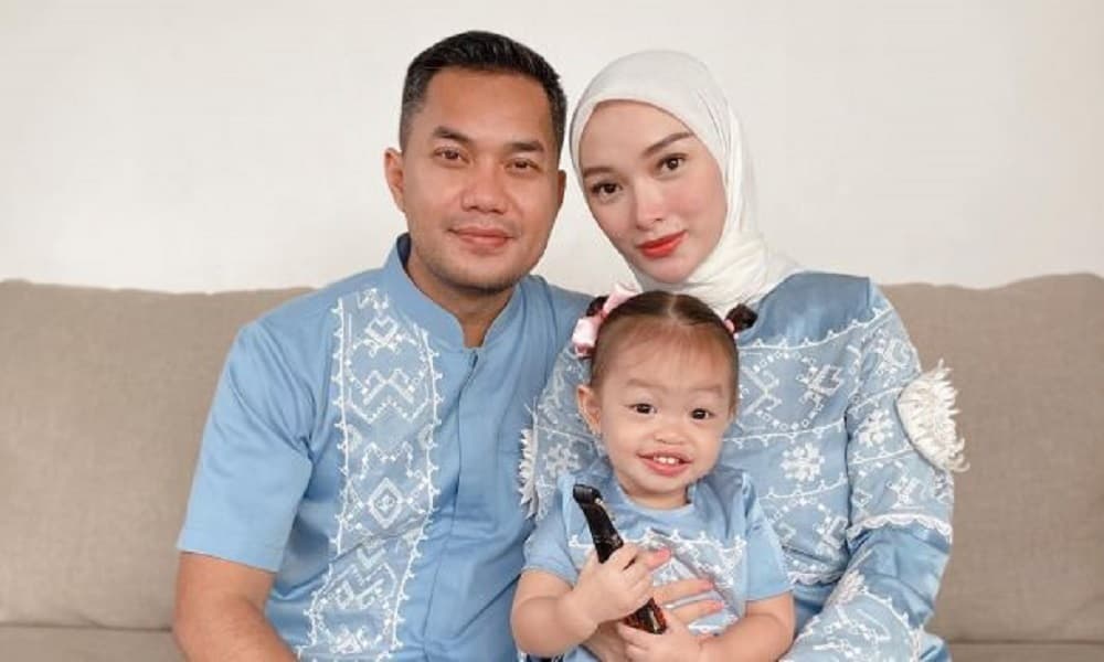 Zaskia Gotik Siapakan Sapi Limosin Untuk Idul Adha