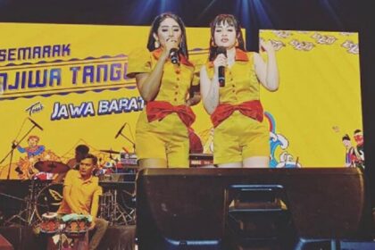 Antusias Penonton Karawang Lewat Cikini Gondangdia