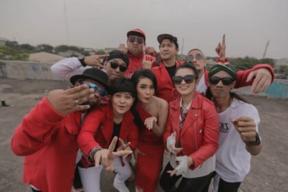 Bhinneka Tunggal Ika NAGASWARA 7 Stars Tuai Pujian