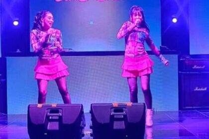 Duo Anggrek Tampil Memukau di Papua