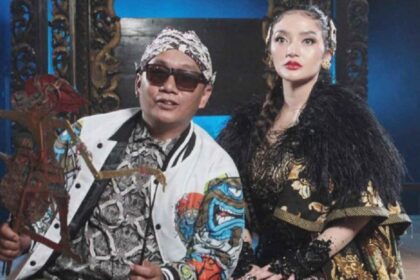 Etnik Tapi Tidak Merasa Unik Versi Yogi RPH