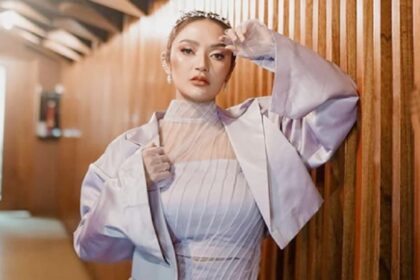 Siti Badriah Lagi Syantik Hampir 700 Juta Viewers Siti Badriah Lagi Syantik Hampir 700 Juta Viewers