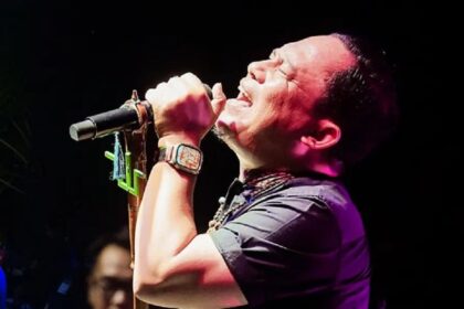 Wali Band Manggung Acara Nikahan Seperti Konser Wali Band Manggung Acara Nikahan Seperti Konser
