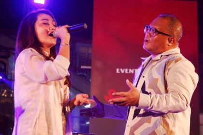Ingga Nervous Ditarik Badai Nyanyi Bareng Ingga Nervous Ditarik Badai Nyanyi Bareng