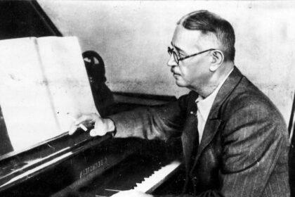 Uzeyir Hajibeyli Bapak Musik Klasik Azerbaijan