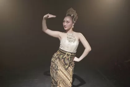 Full Dance K-Pop Klip Baru Sandrina