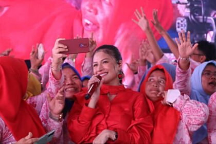 Hesty Klepek Klepek Hibur RPTRA Jakarta