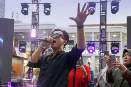 Lingga Luvia Band Peduli Masalah Sahabat