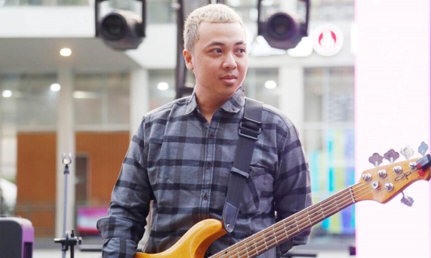 Pengalaman Ian Basis Luvia Band