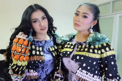Duo Anggrek Healing Sambil Manggung di Bali Duo Anggrek Healing Sambil Manggung di Bali