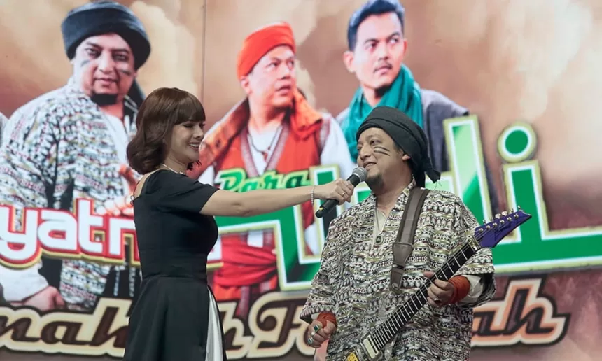 Apoy Wali Semakin Berisi Semakin Menunduk