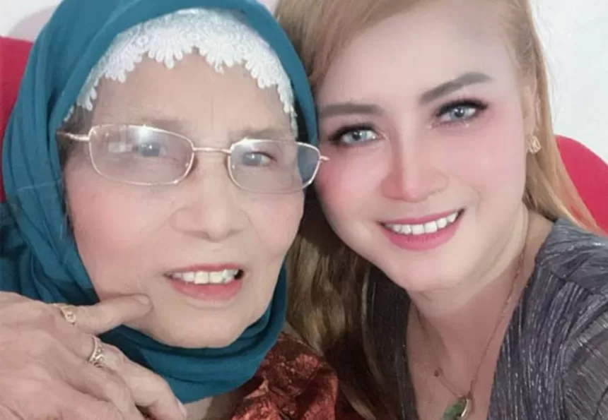 Bagi Velline Ayu Mama Teman Curhat Terbaik