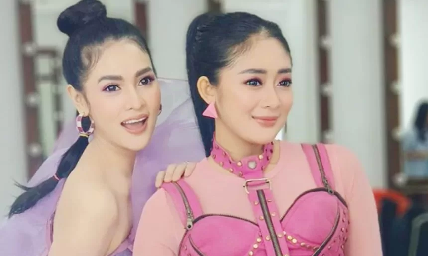 Duo Anggrek Doakan Fatimah Wali Sukses