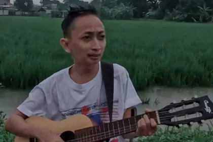 Omo Kucrut Jadi Rajin Dengerin Lagu Jawa