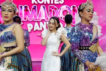 Sandrina Apresiasi Primadona Pantura Sandrina Apresiasi Primadona Pantura