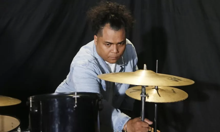 Obot Zivilia Bantu Luvia Band Lagu Baru