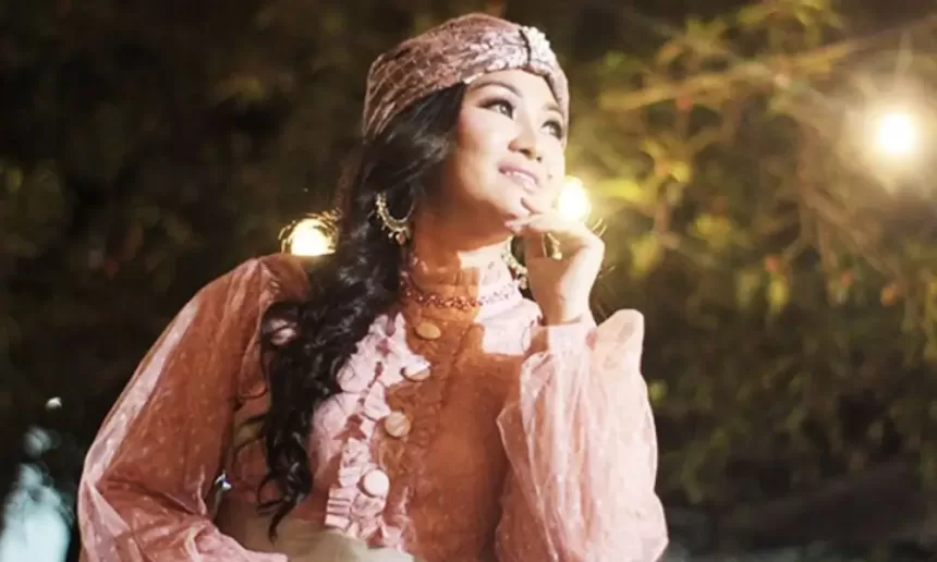 Fitri Carlina Lebaran di Qatar Bareng Suami