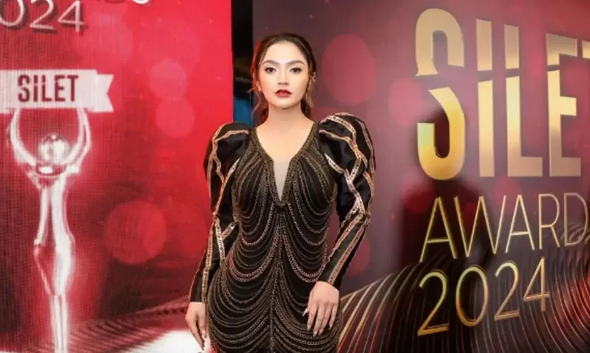 Siti Badriah Dukung Suami Beradu Akting Siti Badriah Dukung Suami Beradu Akting