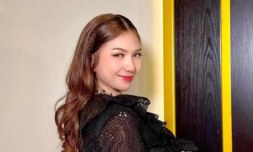 Vini Charissa Udah Punya Cowok Belum ? Vini Charissa Udah Punya Cowok Belum ?