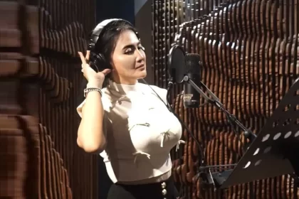Dianna Dee Starlight Siapin Lagu Karya Yogi RPH