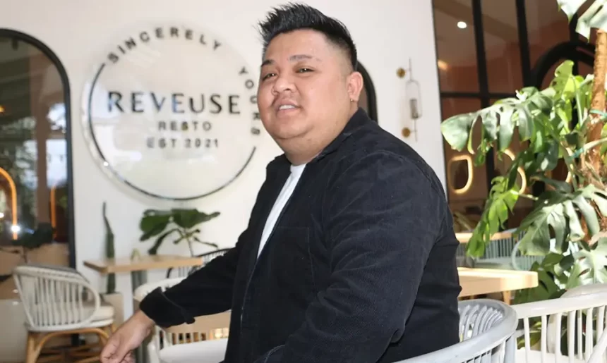 Adjji Alvarendra Nyanyi Solo Itu Gimana Kita Adjji Alvarendra Nyanyi Solo Itu Gimana Kita