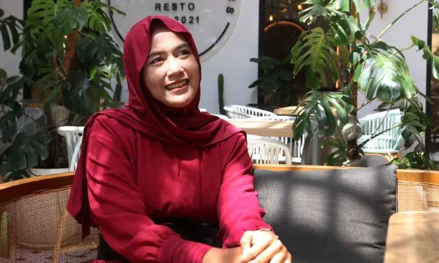 Inas Ingin Punya Karya Segila Lady Gaga Inas Ingin Punya Karya Segila Lady Gaga