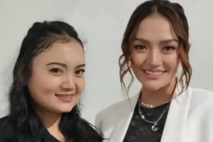 Siti Badriah Ketemu Fans yang Mirip Dirinya