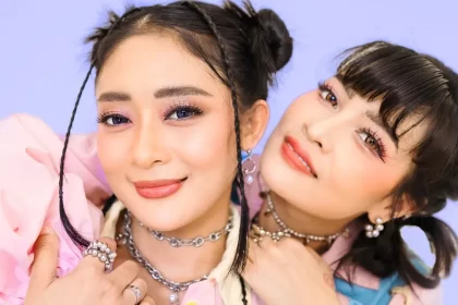 Duo Anggrek Padukan Musik Dangdut Tradisional dan Modern